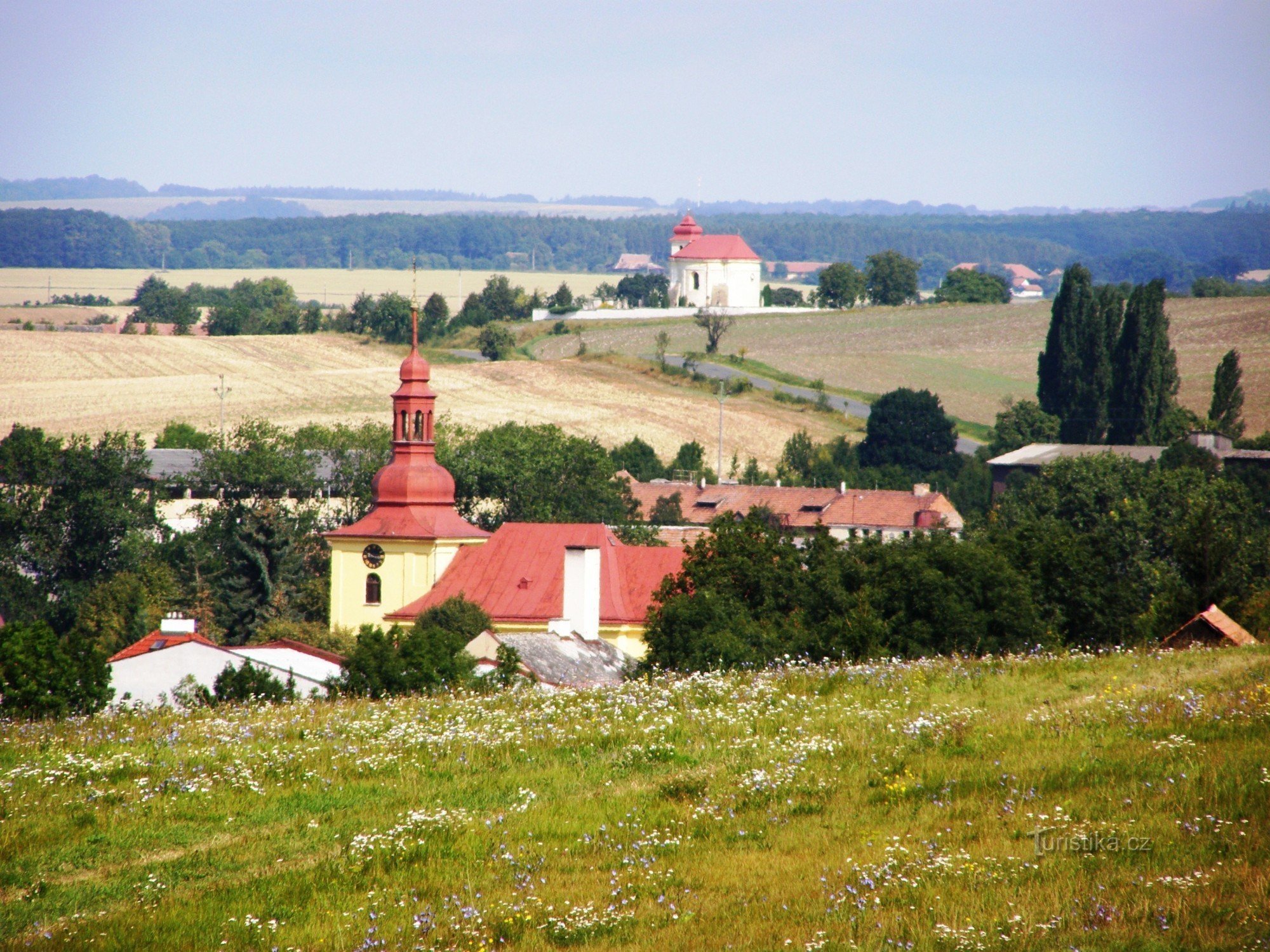 Běchary - kirken St. Vojtěch