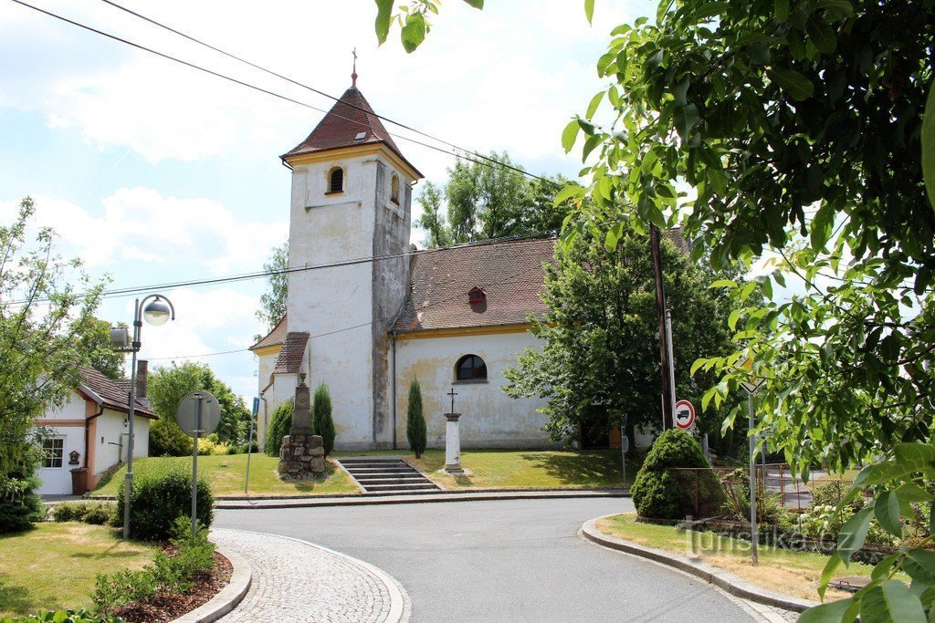 Běhařov, kostel sv. Prokopa