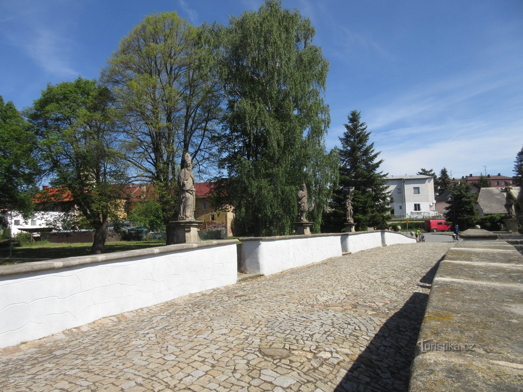 Bělá nad Radbuzou – town and viewpoint