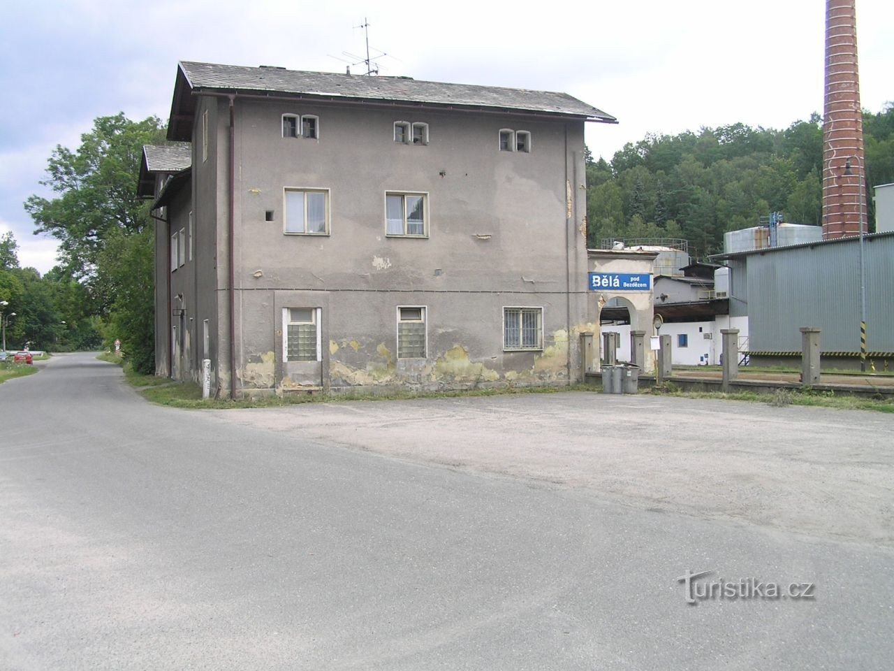 Bělá pod Bezdězem - järnvägsstation