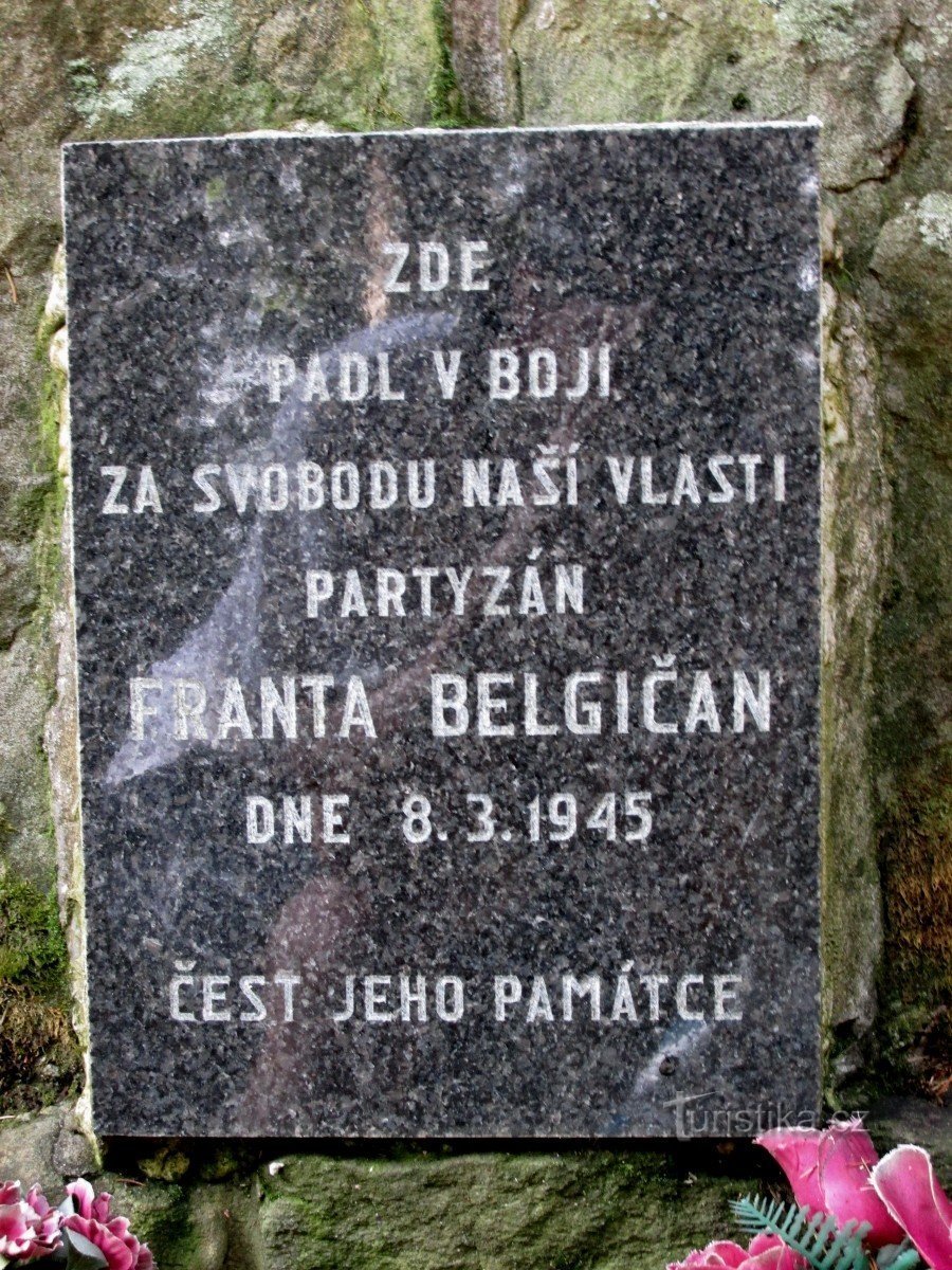 En belgier ved navn Franta. Skovgrav i Láze.