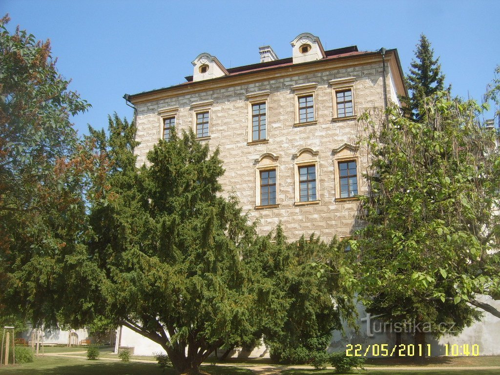 Venise nad Jizerou - château