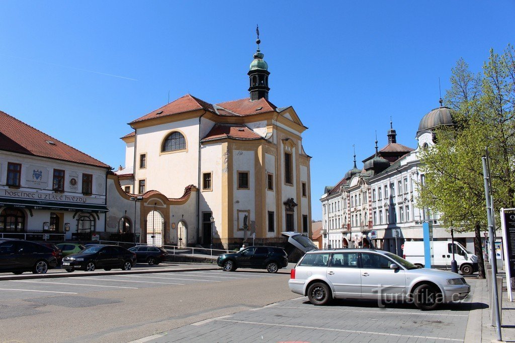 Benešov, kostel sv. Anny