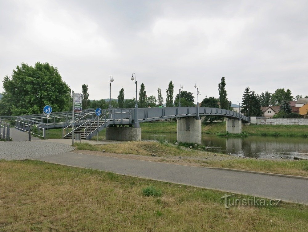 Beroun – lávka pro pěší přes Berounku