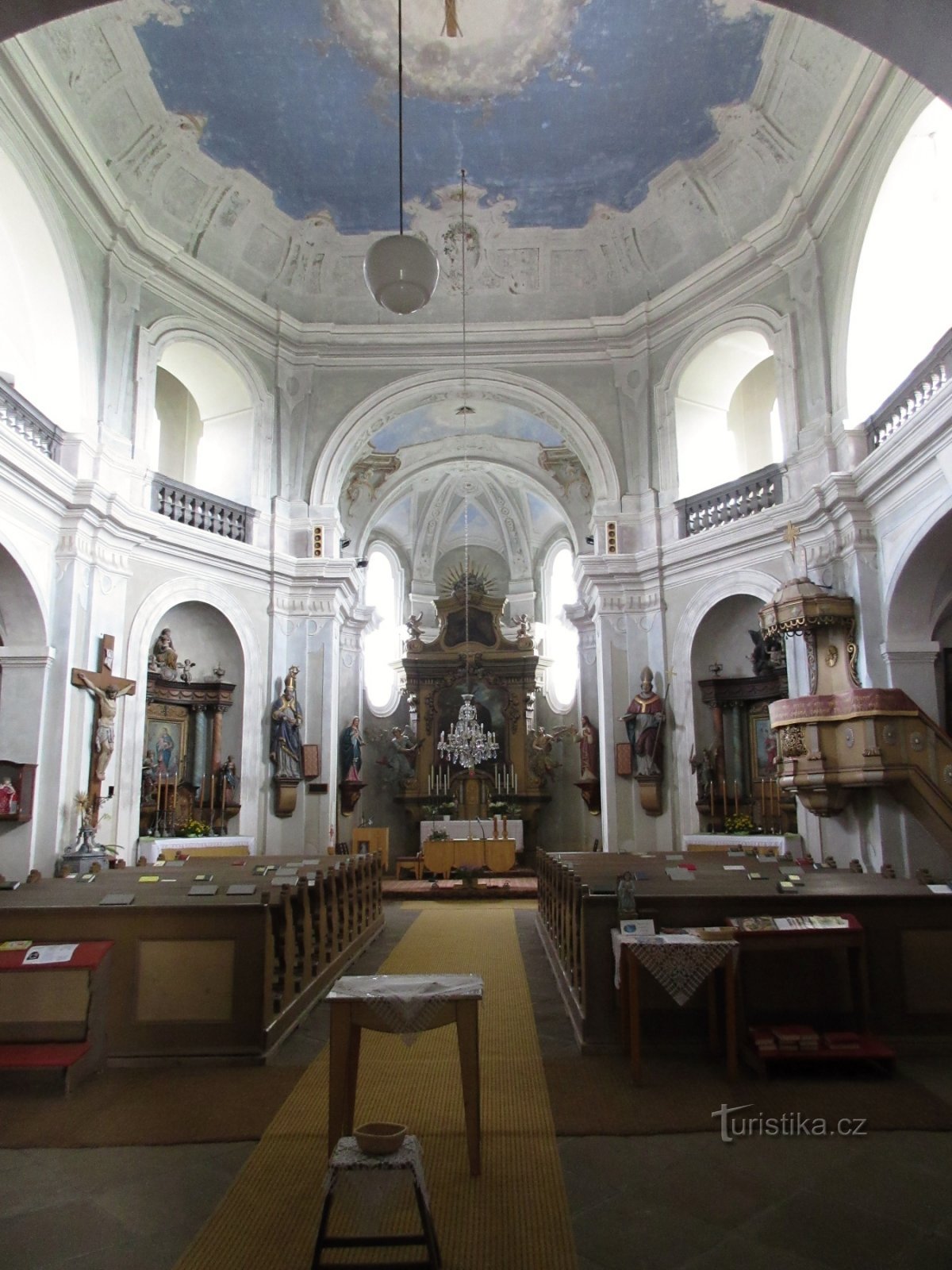 Bezděkov nad Metují - Chiesa di S. Prokop e manubri