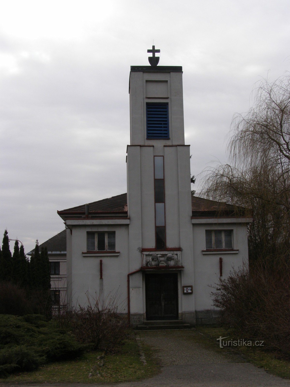 Bílá Třemešná - igreja da Igreja Hussita da Checoslováquia