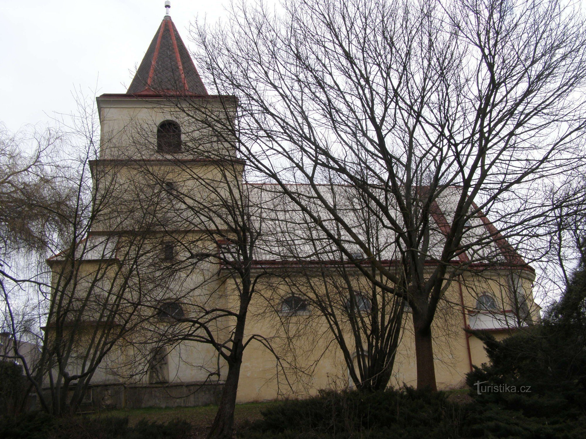 Bílá Třemešná - kostel sv. Jakuba