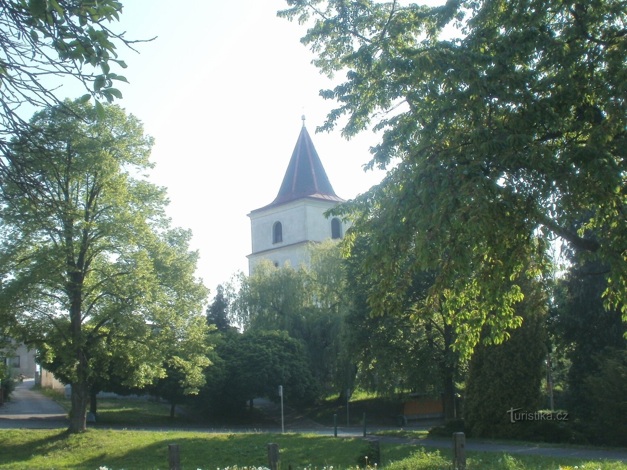 Bílá Třemešná - εκκλησία του Αγ. Jakub