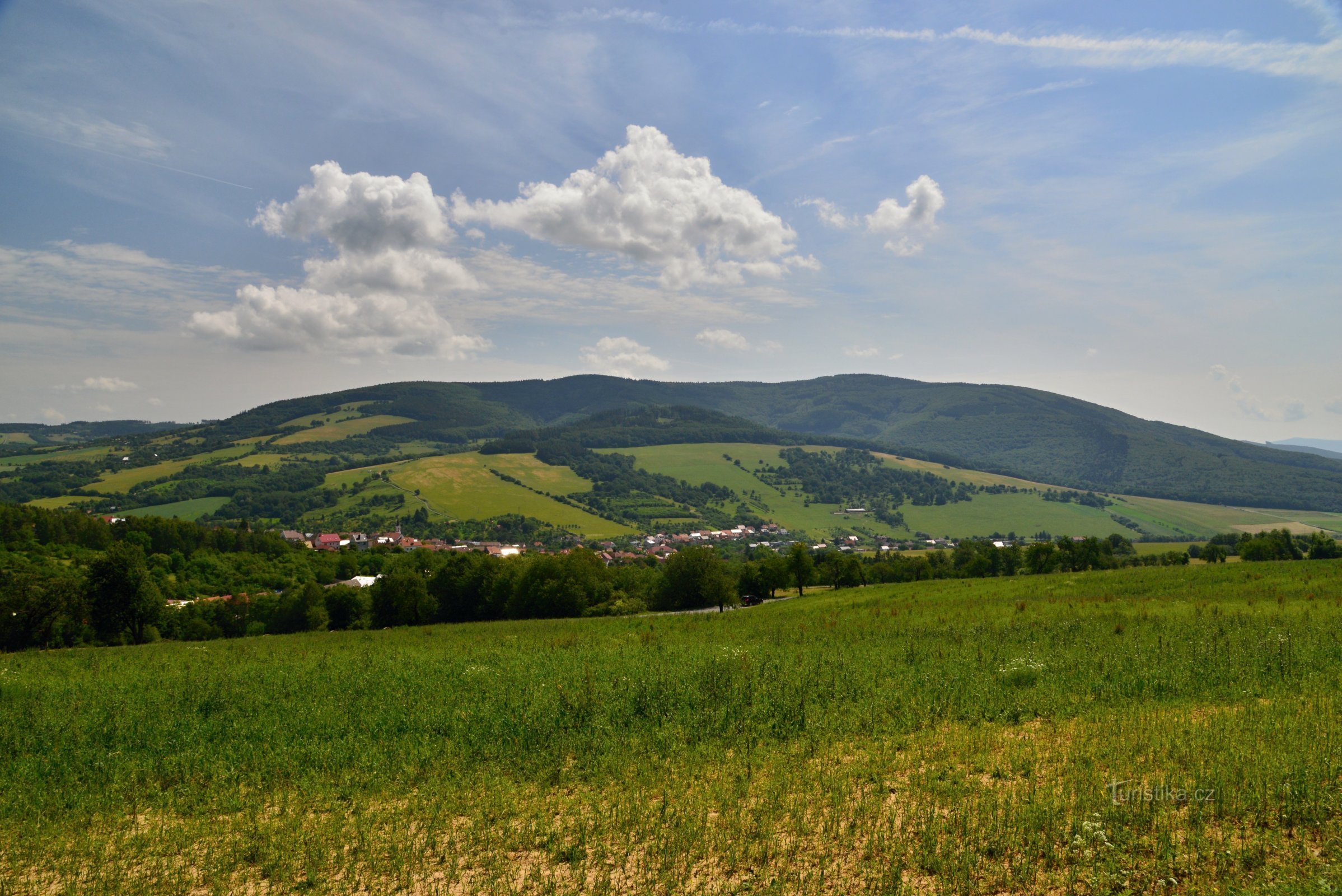 Białe Karpaty: Velký Lopeník z Březovej