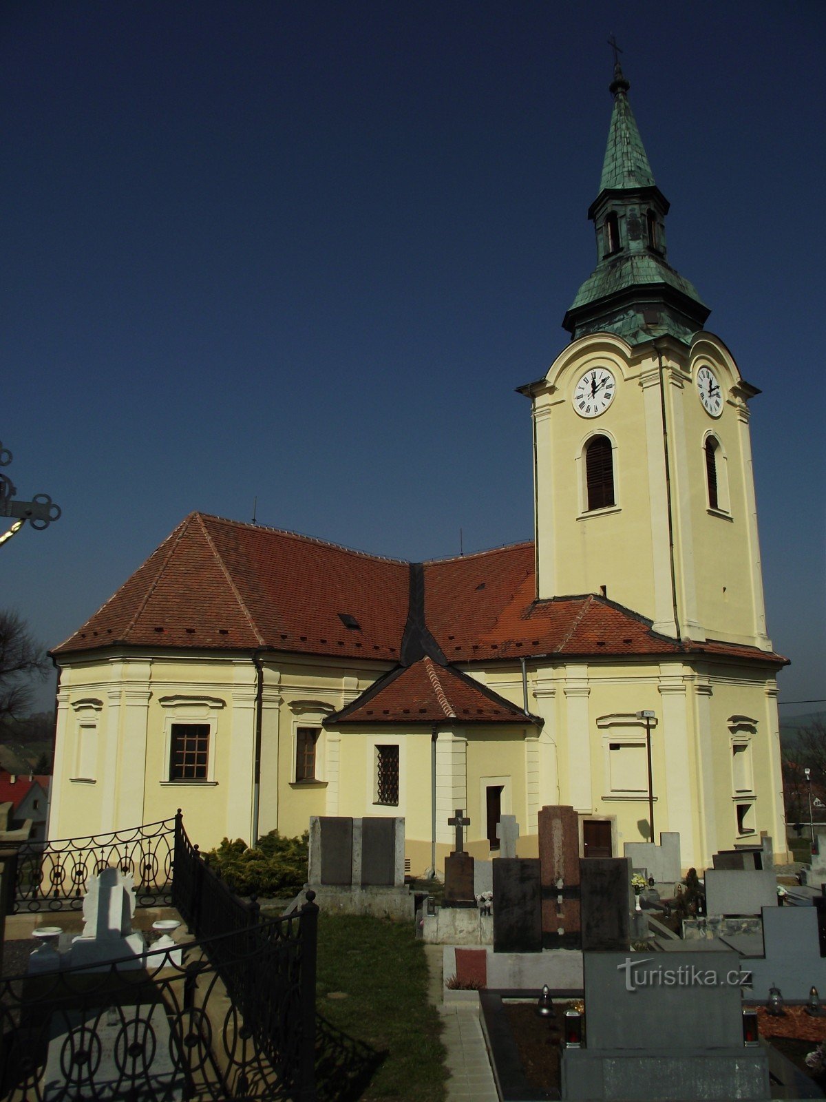 Bílovice - nhà thờ St. John the Baptist