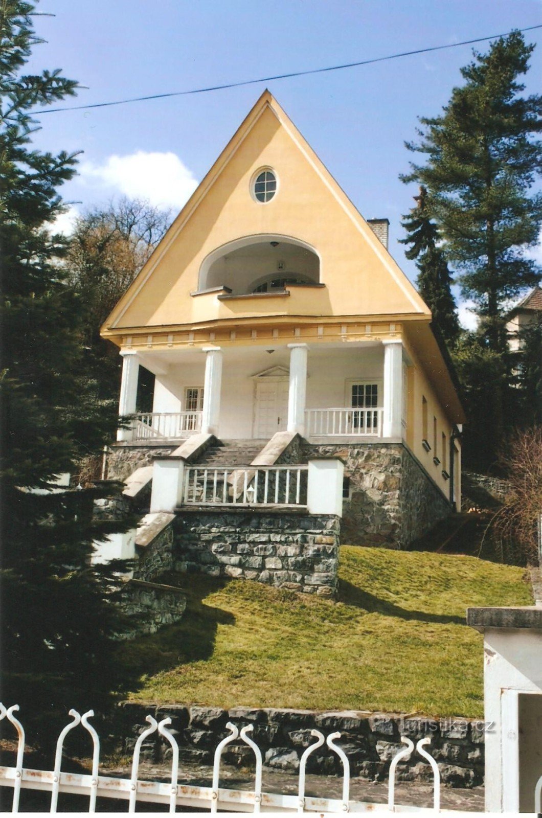 Bílovice nad Svitavou - græsk villa