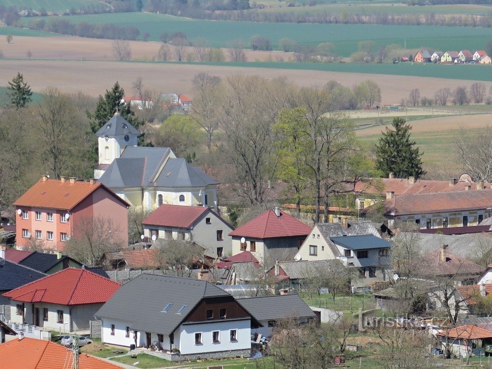 Biskupice (bei Jevíček) – Kirche St. Peter und Paul