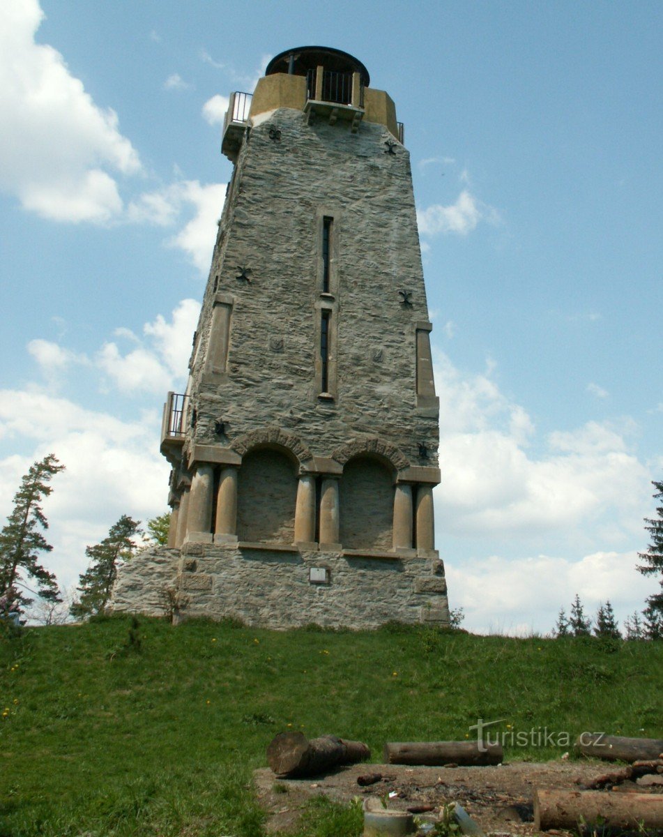 Bismarck uitkijktoren op Zelená hora