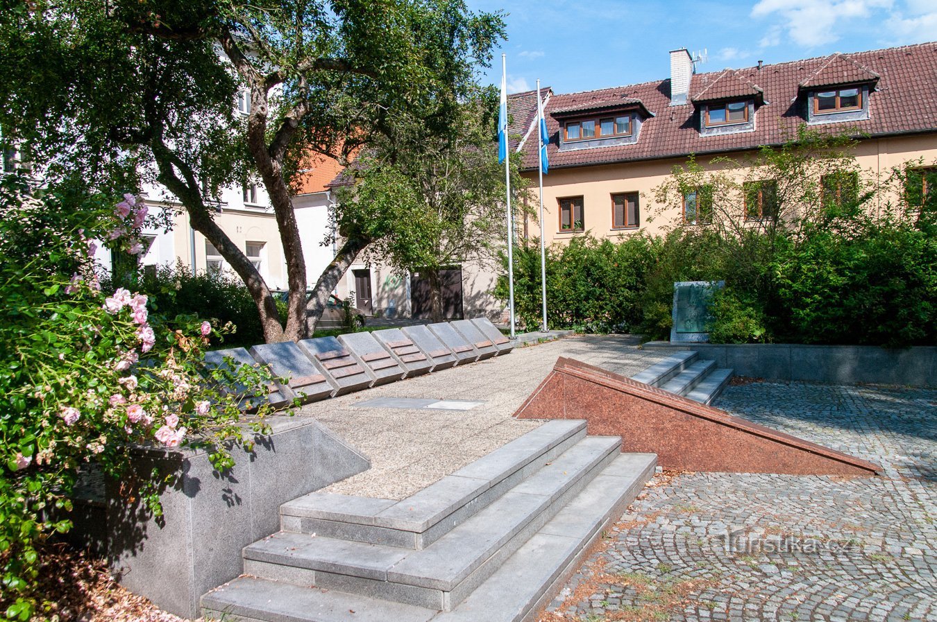 Monumento alla battaglia in piazza Osvobození