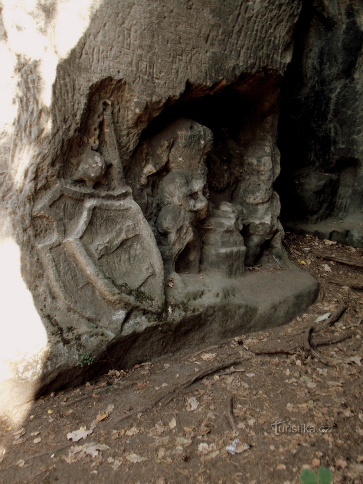 Blaník e a caverna Klácelka