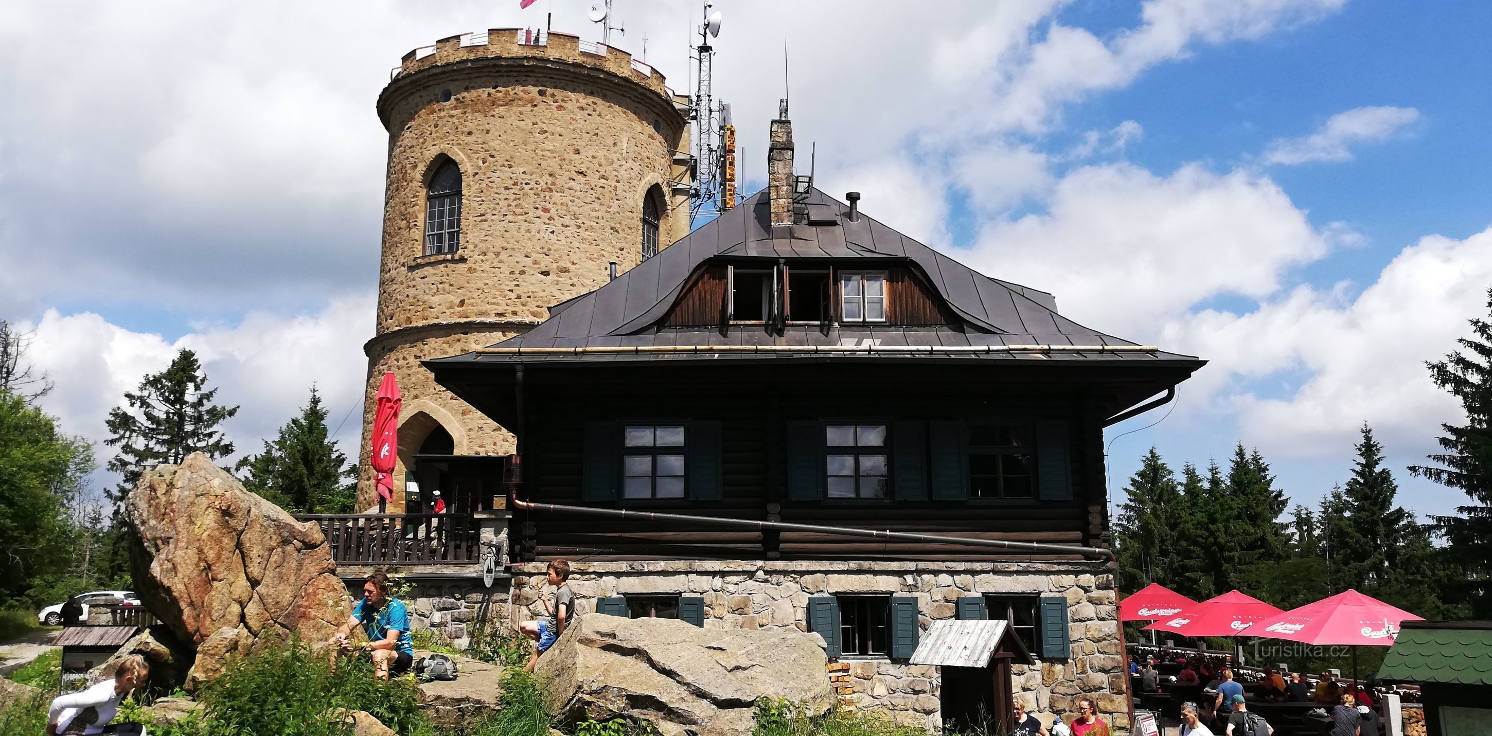 Blanský les - клітка, оглядова вежа, котедж