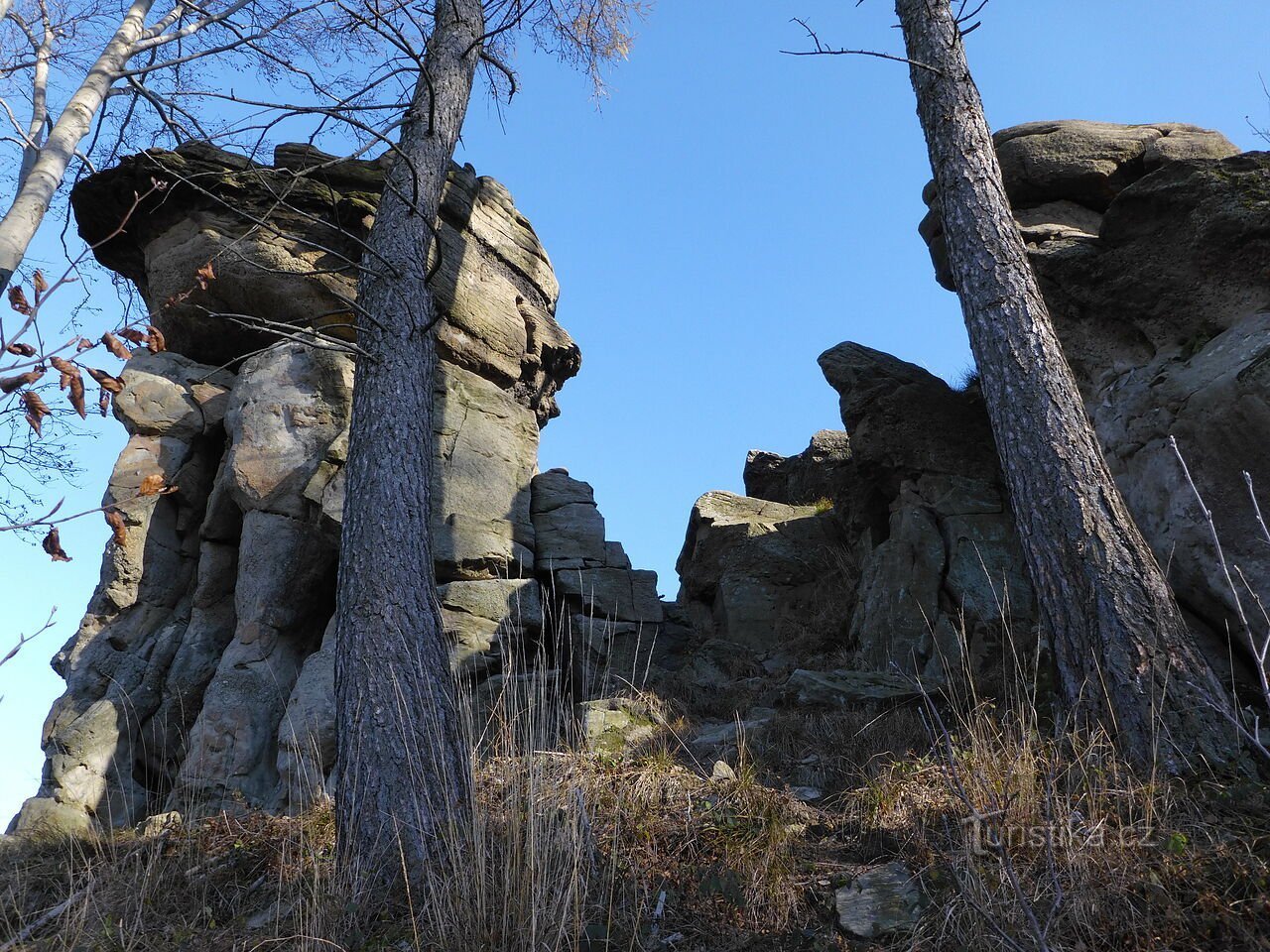 Een kijkje bij de Jestrábí-waterval en