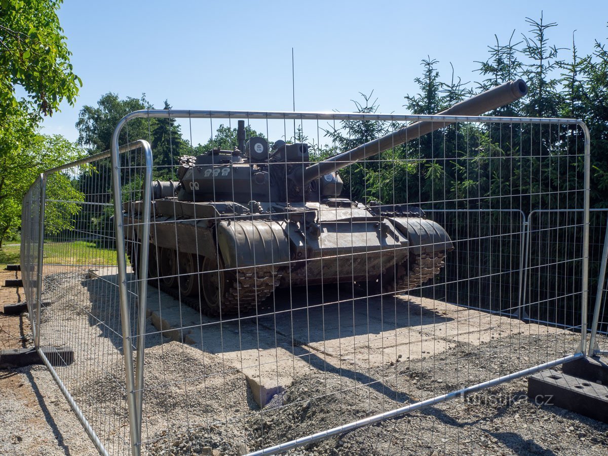 Bludov - Bludoveček, T-55 avec un marteau