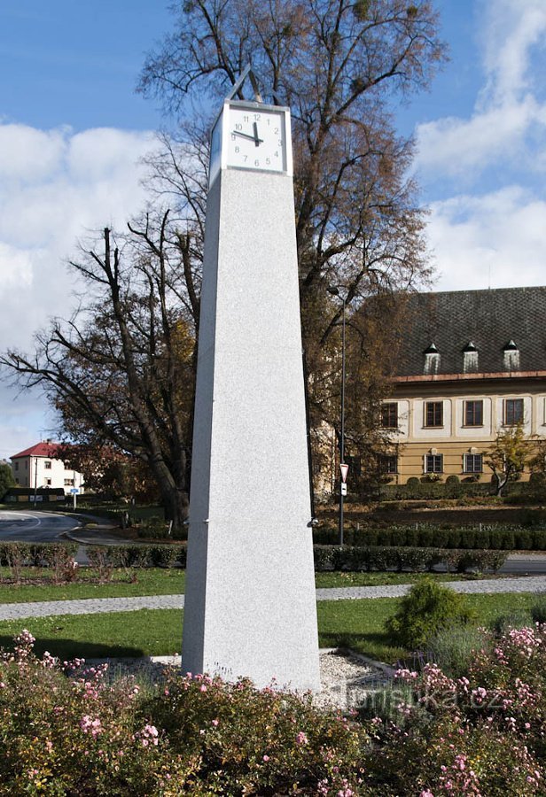 Bludov - obelisco