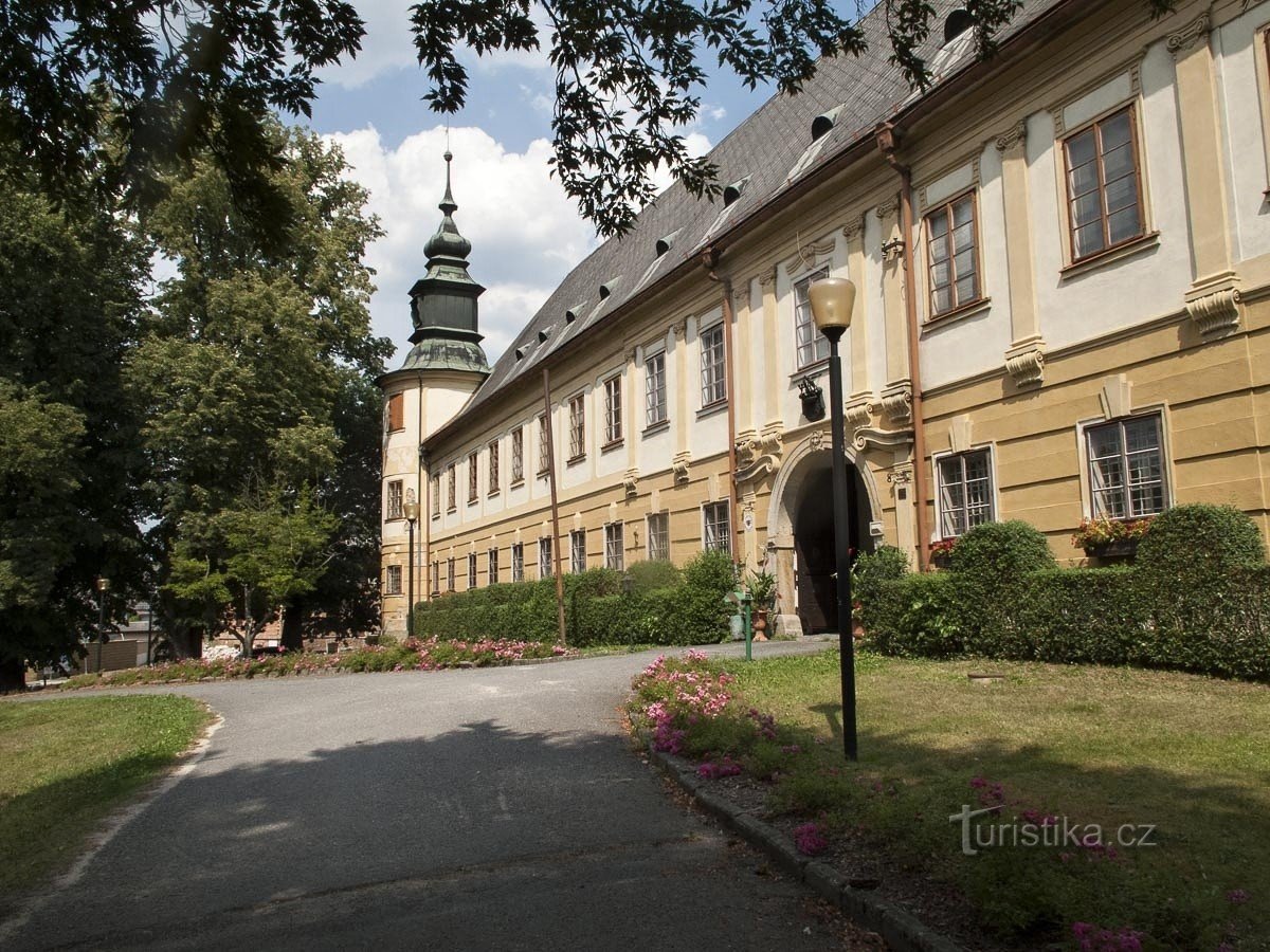 Bludov - wnętrza zamkowe