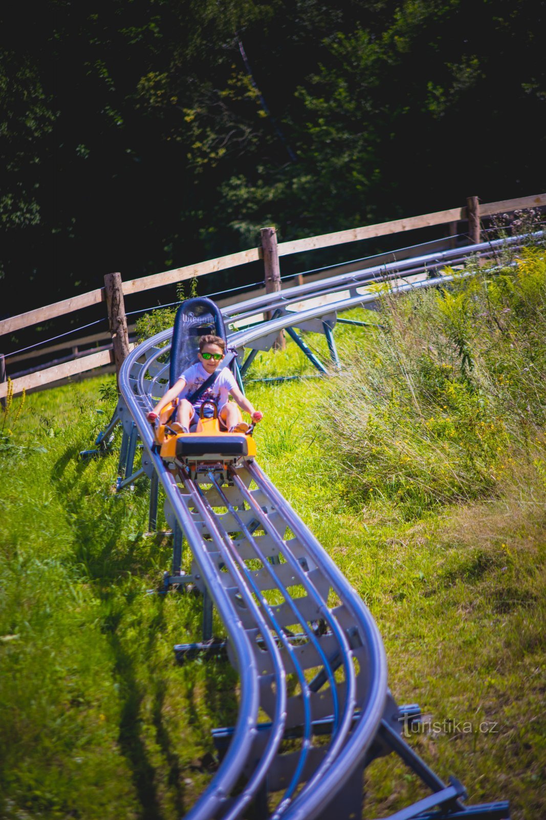 Pista de Bobsled - Resort Hrubá Voda