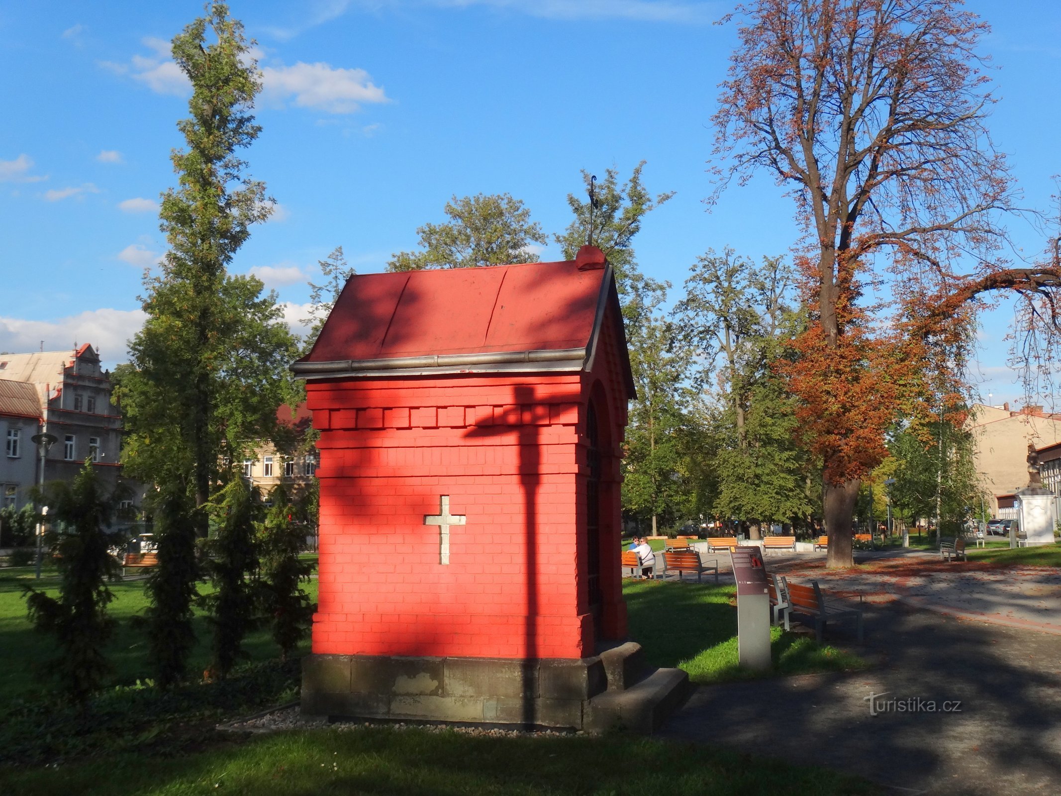 Seitenansicht der Kapelle