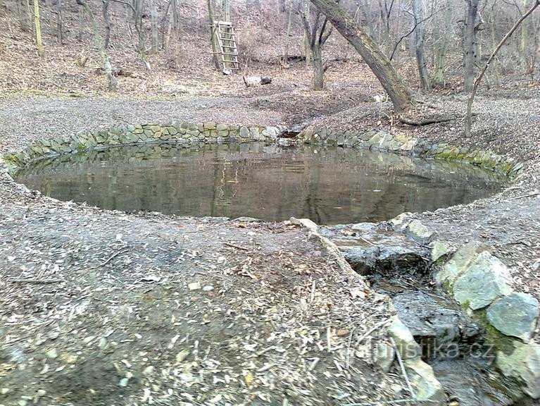 Bohnická well - Bendovka