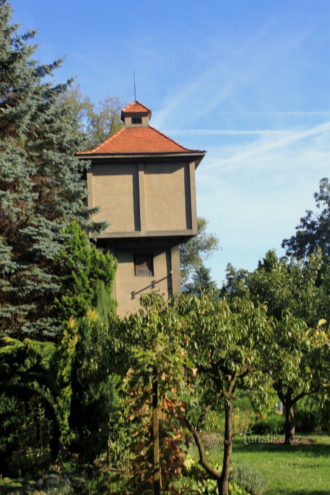 Bohosudovská water tower