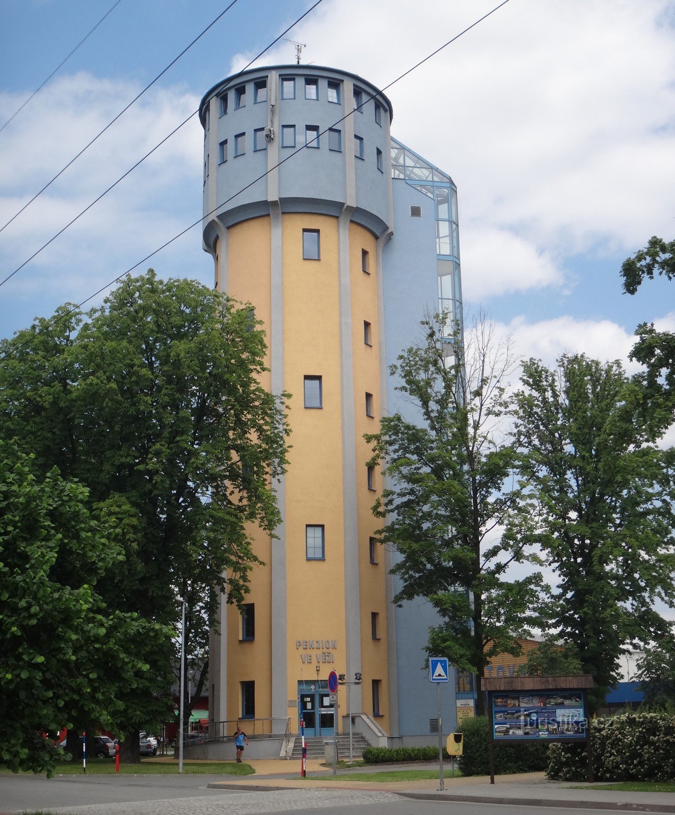 Bohumín ehemaliger Wasserturm, heute Pension