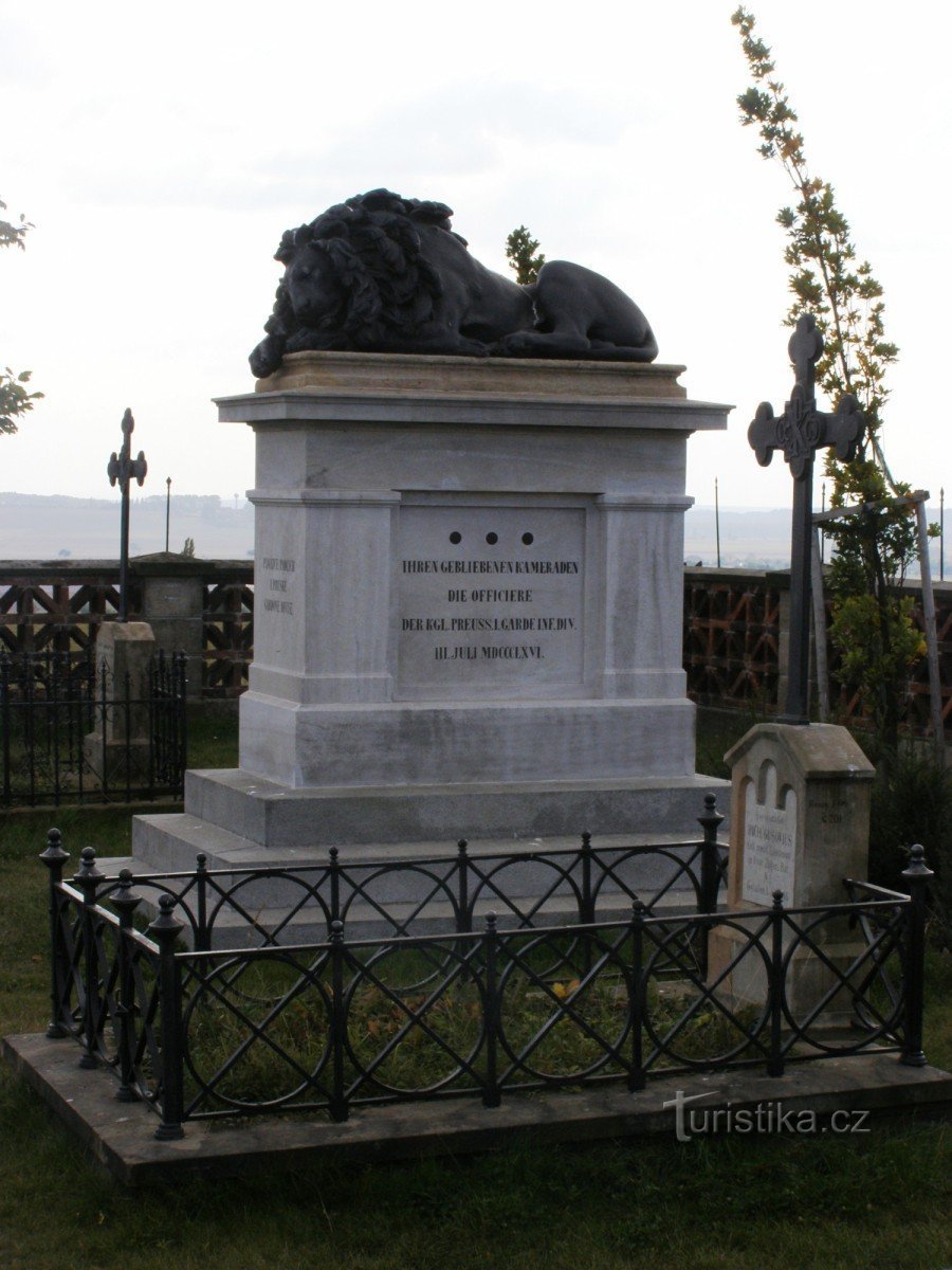 Taistelukenttä Chlumissa - Preussilainen hautausmaa