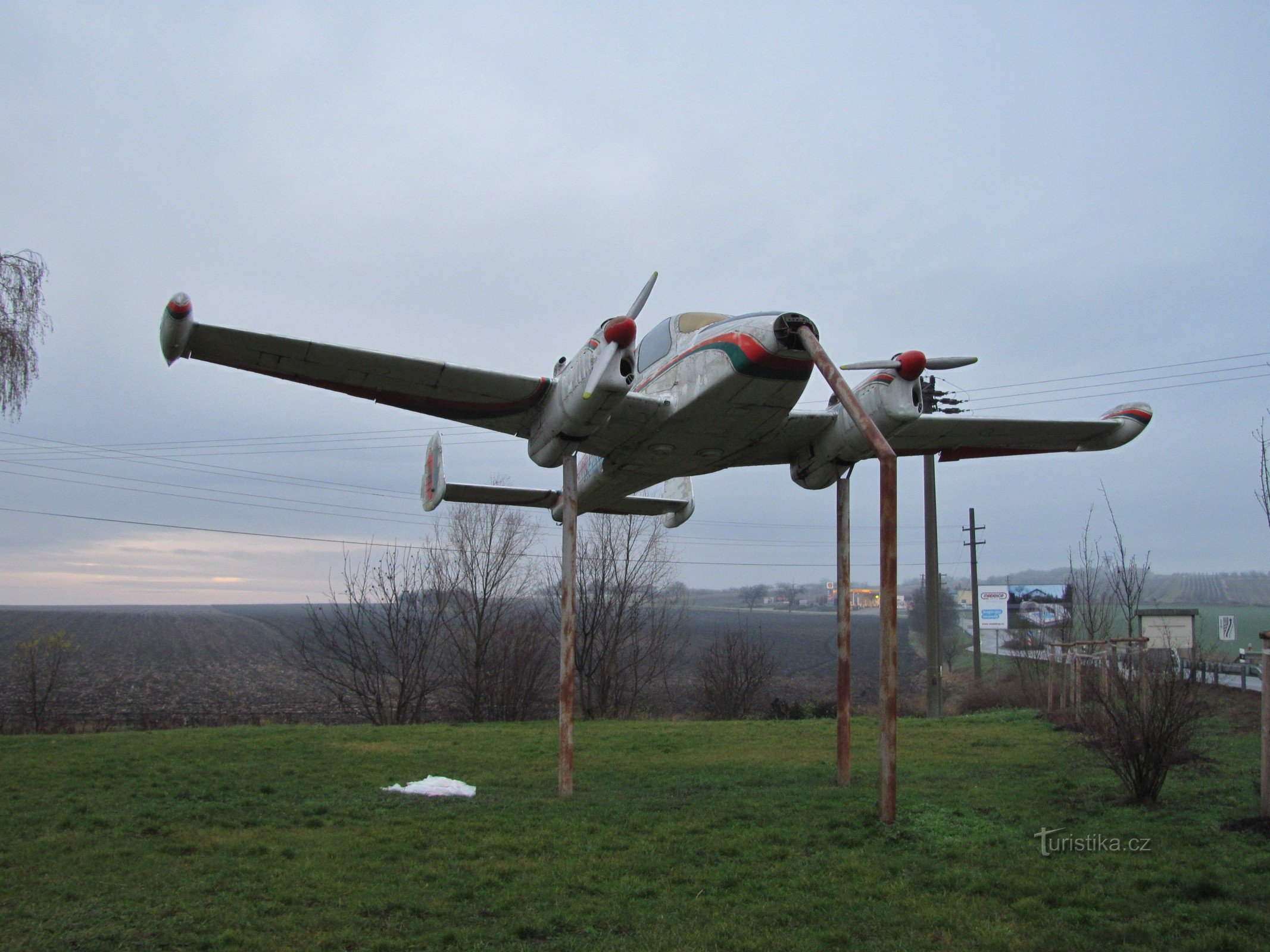 Bořetice – letalo L-200 Morava