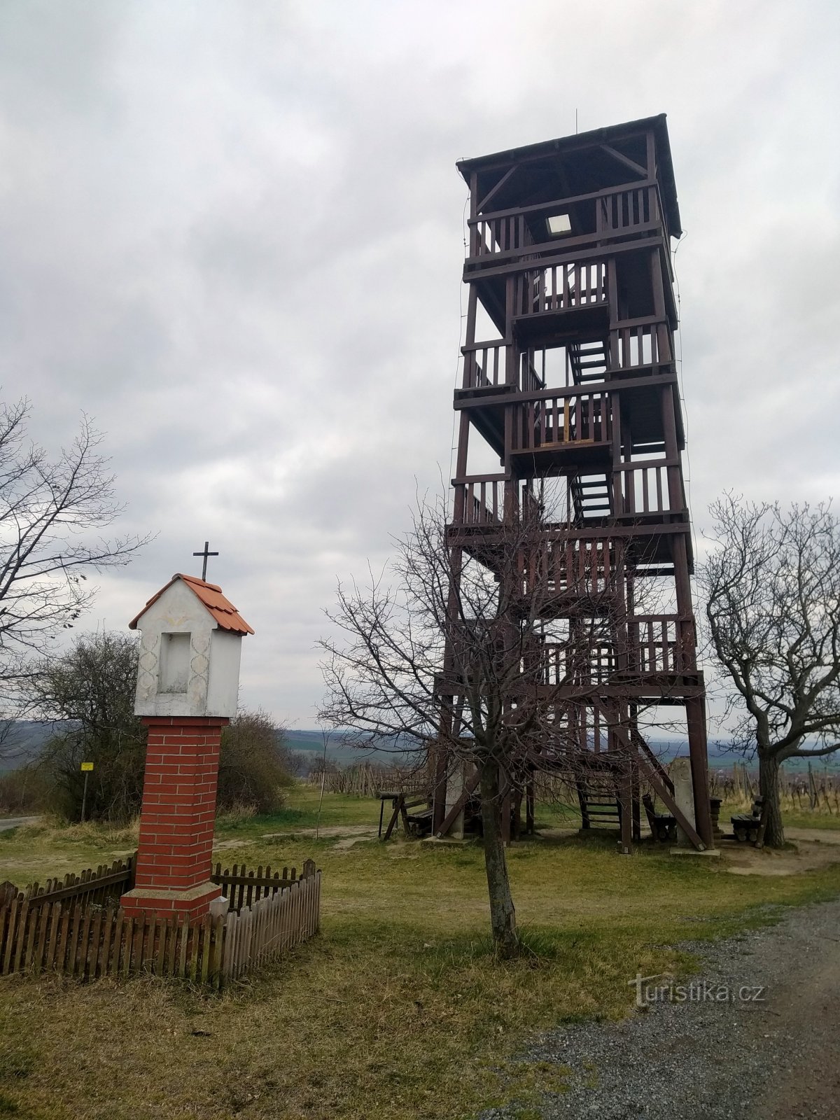 Bořetice - tháp quan sát trên Kraví hora