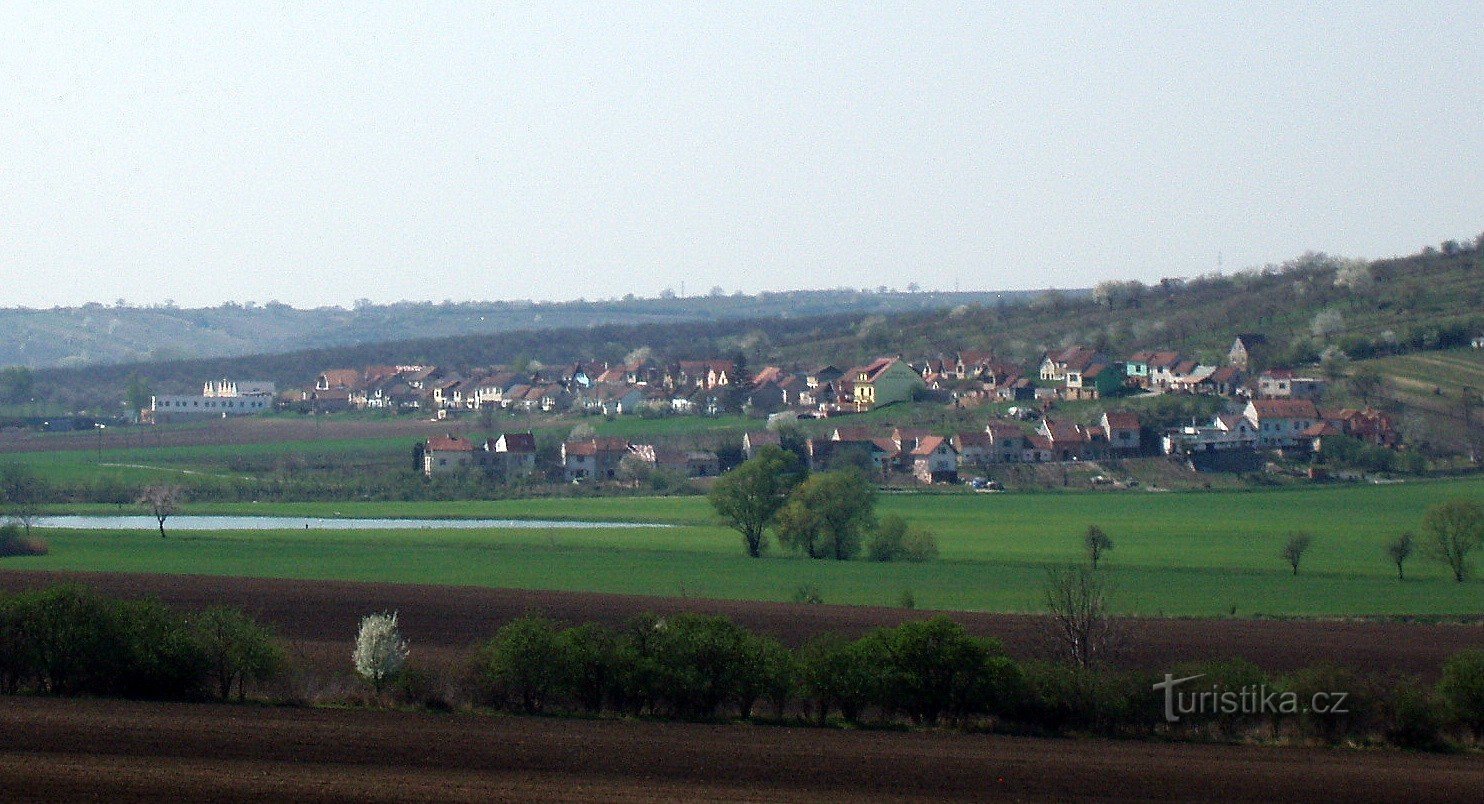 Bořetice - borfalu Velké Pavlovice közelében