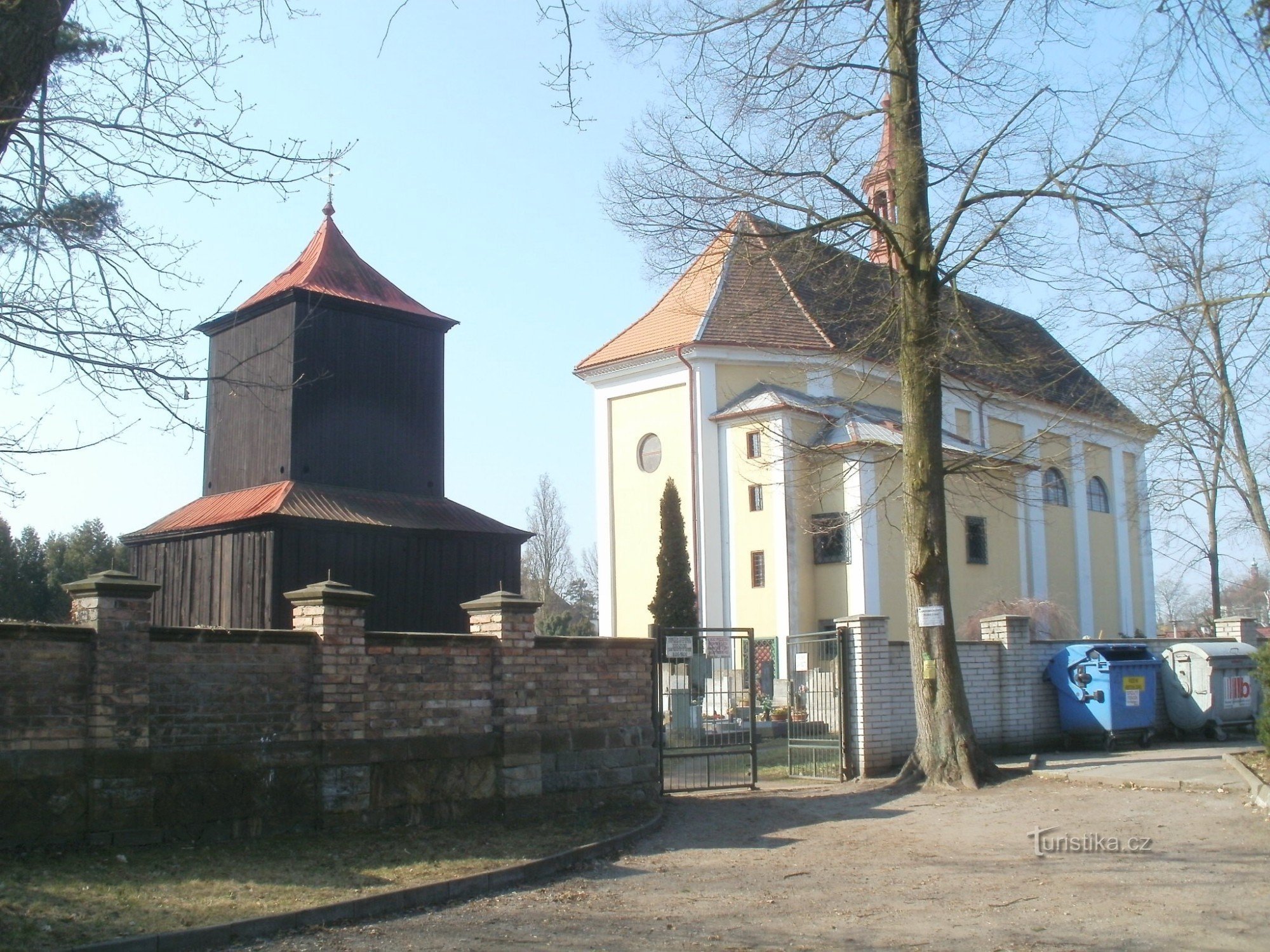 Borohrádek - biserica Sf. Mihai Arhanghelul