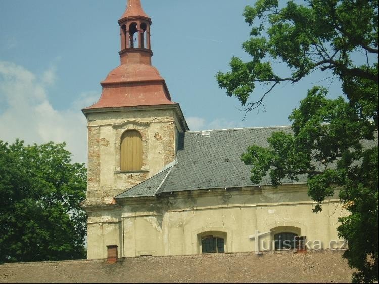 Boseň - kostel