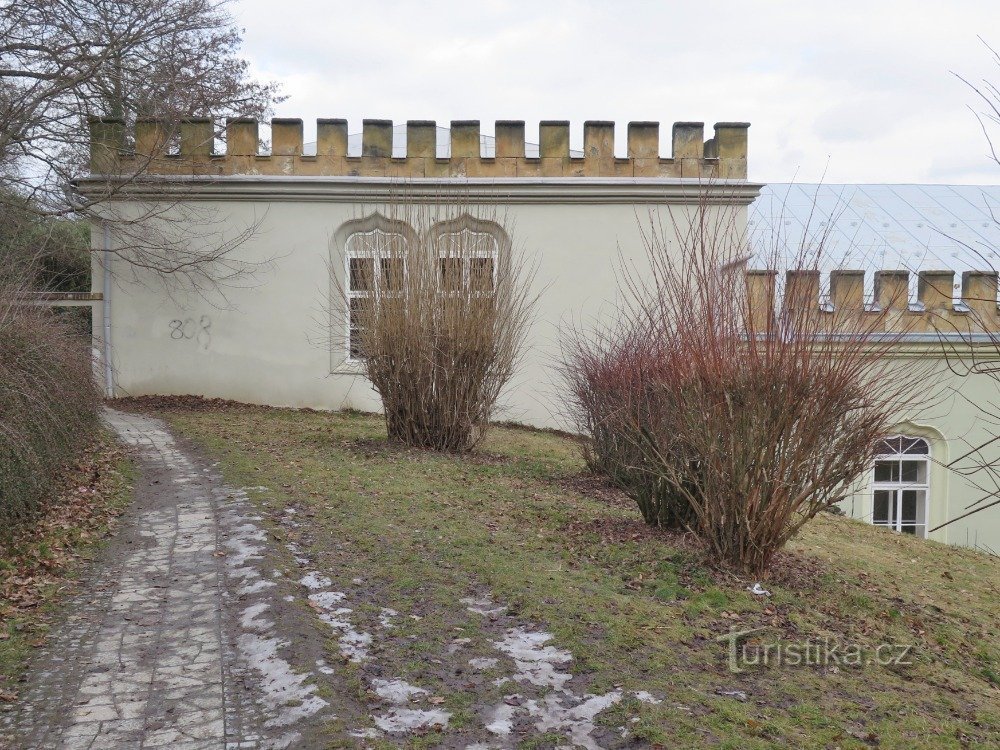 ボスコヴィツェ - 邸宅の乗馬学校