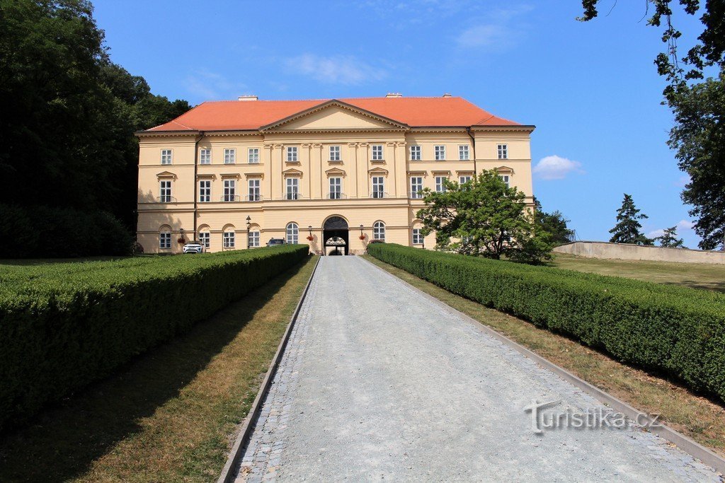 Boskovice, a kastély bejárati oldala