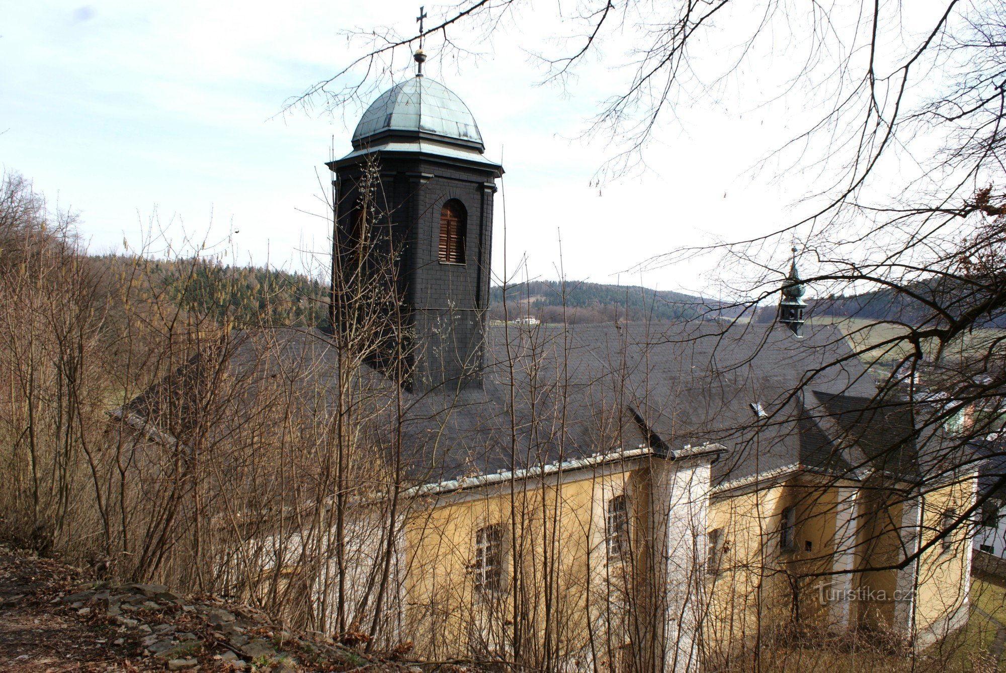 Bouzov – Pyhän pyhän kirkko Gothard