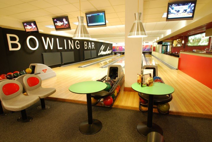 Bar de bowling pe strada Koněvova