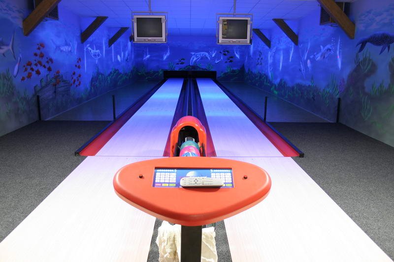 Câu lạc bộ bowling & quán bar - Frýdlant