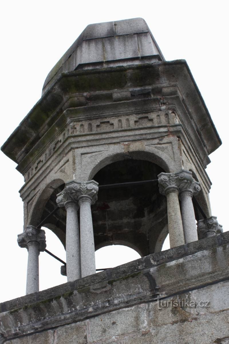 Tombe de Dieu au cimetière franciscain - Votice