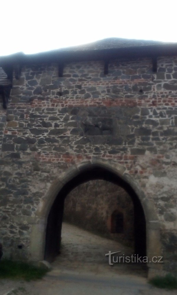 Brána do hradu