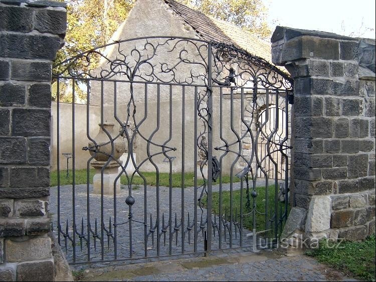 Porta de entrada para o lapidário