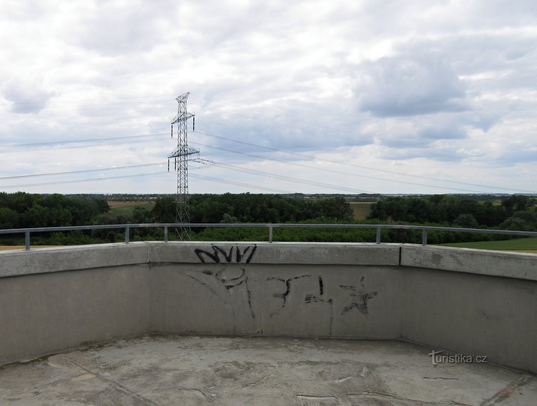 Bratčice – lookout tower and brewery