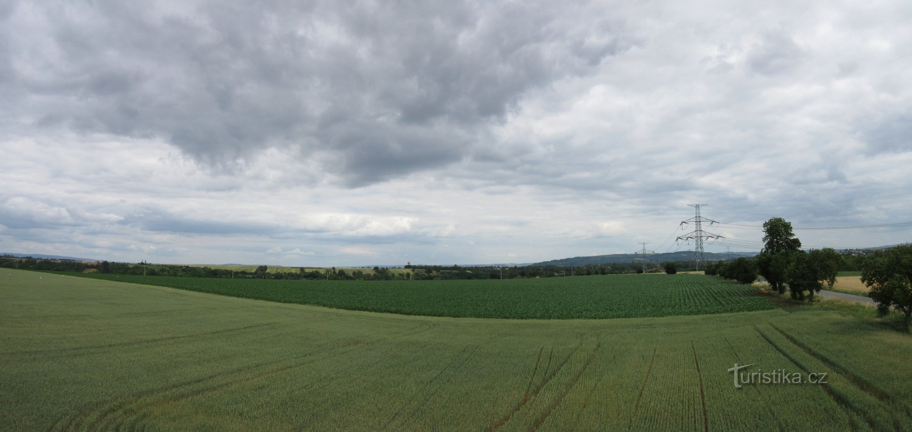 Bratčice – tour de guet et brasserie