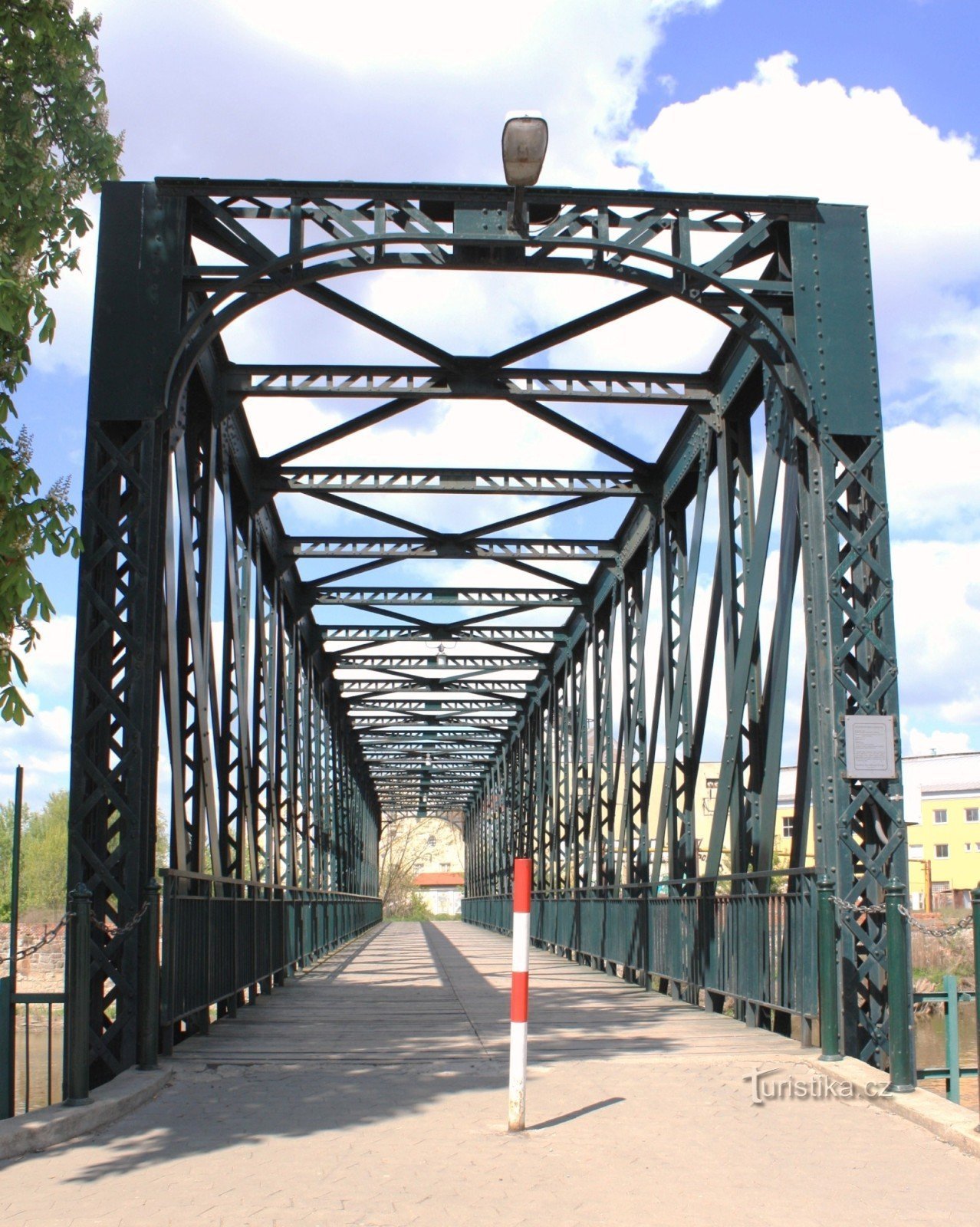 Břeclav - cây cầu gần nhà máy đường