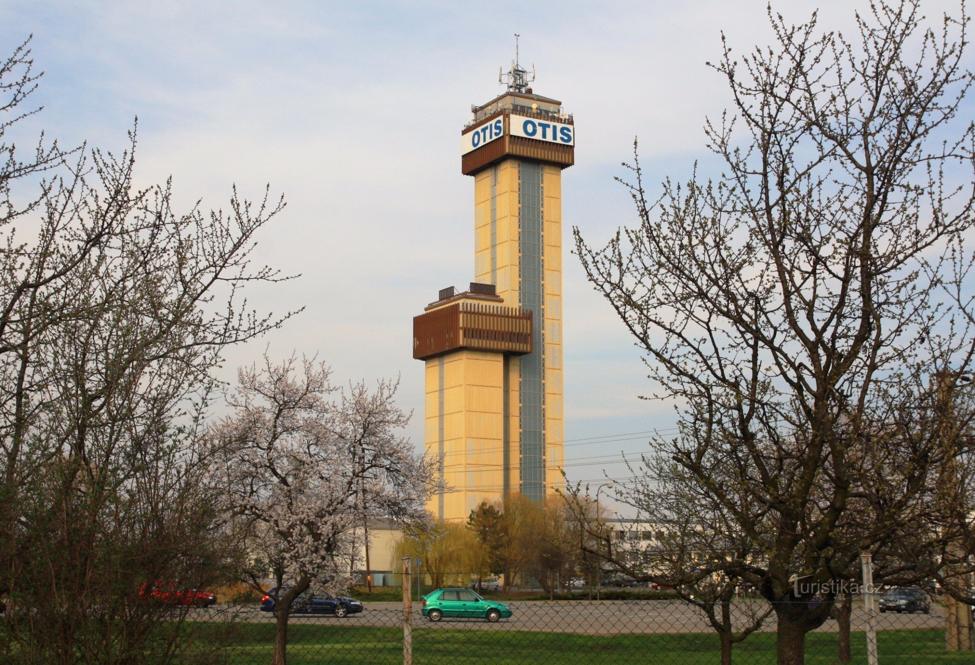 Břeclav - Otis tower