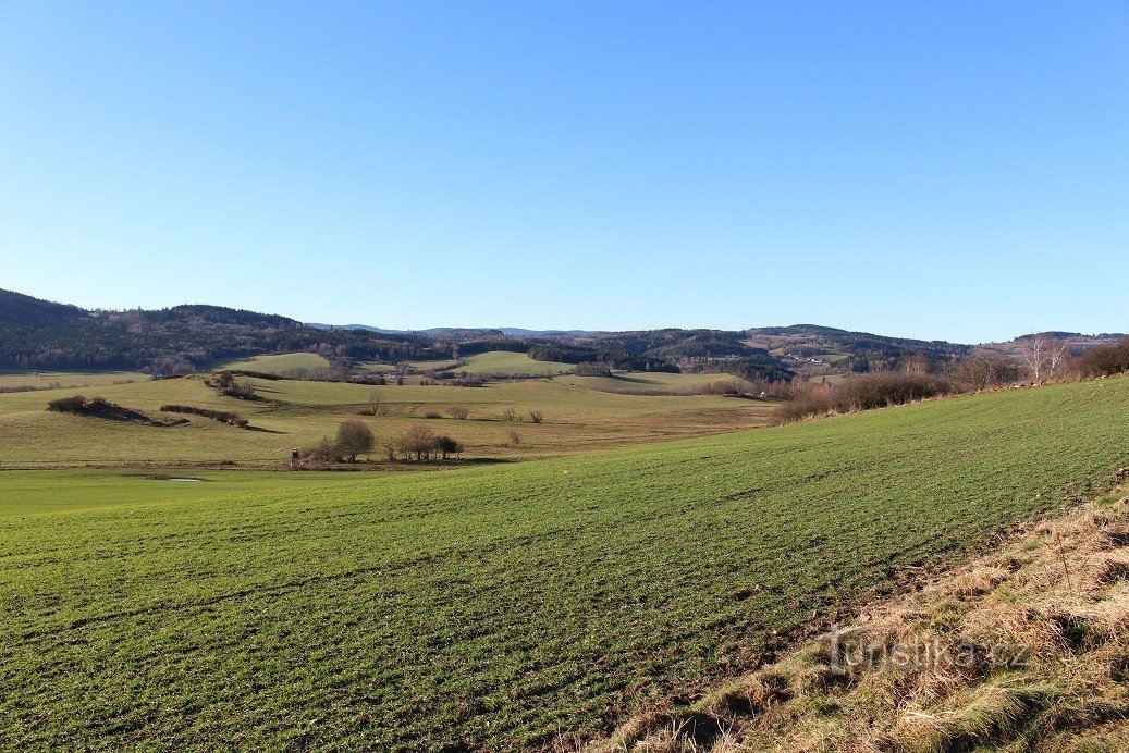 Březina, pohled k západu