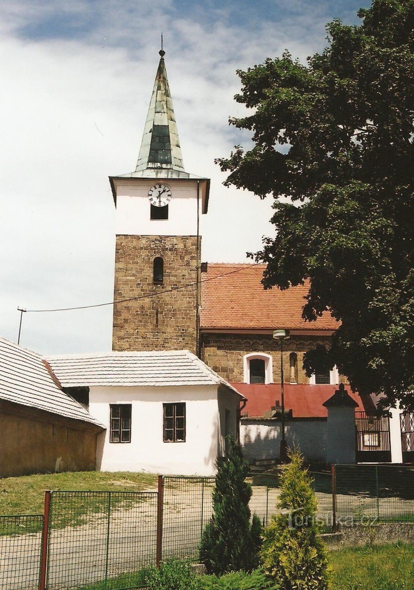 Březník - Kościół Wniebowzięcia Marii Panny