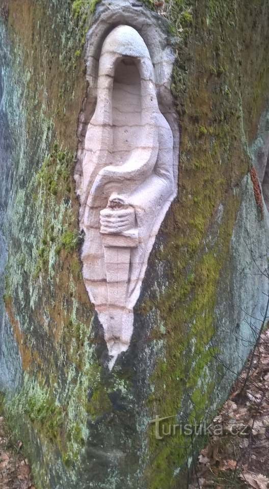 Brniště - Skulpturen in den Felsen